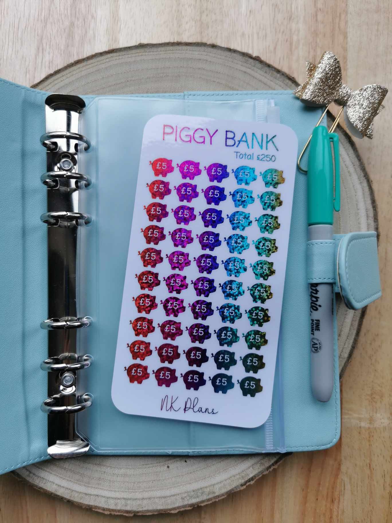 piggy bank 250 in 5 savings tracker. savings tracker, A6 savings tracker. budgeting.