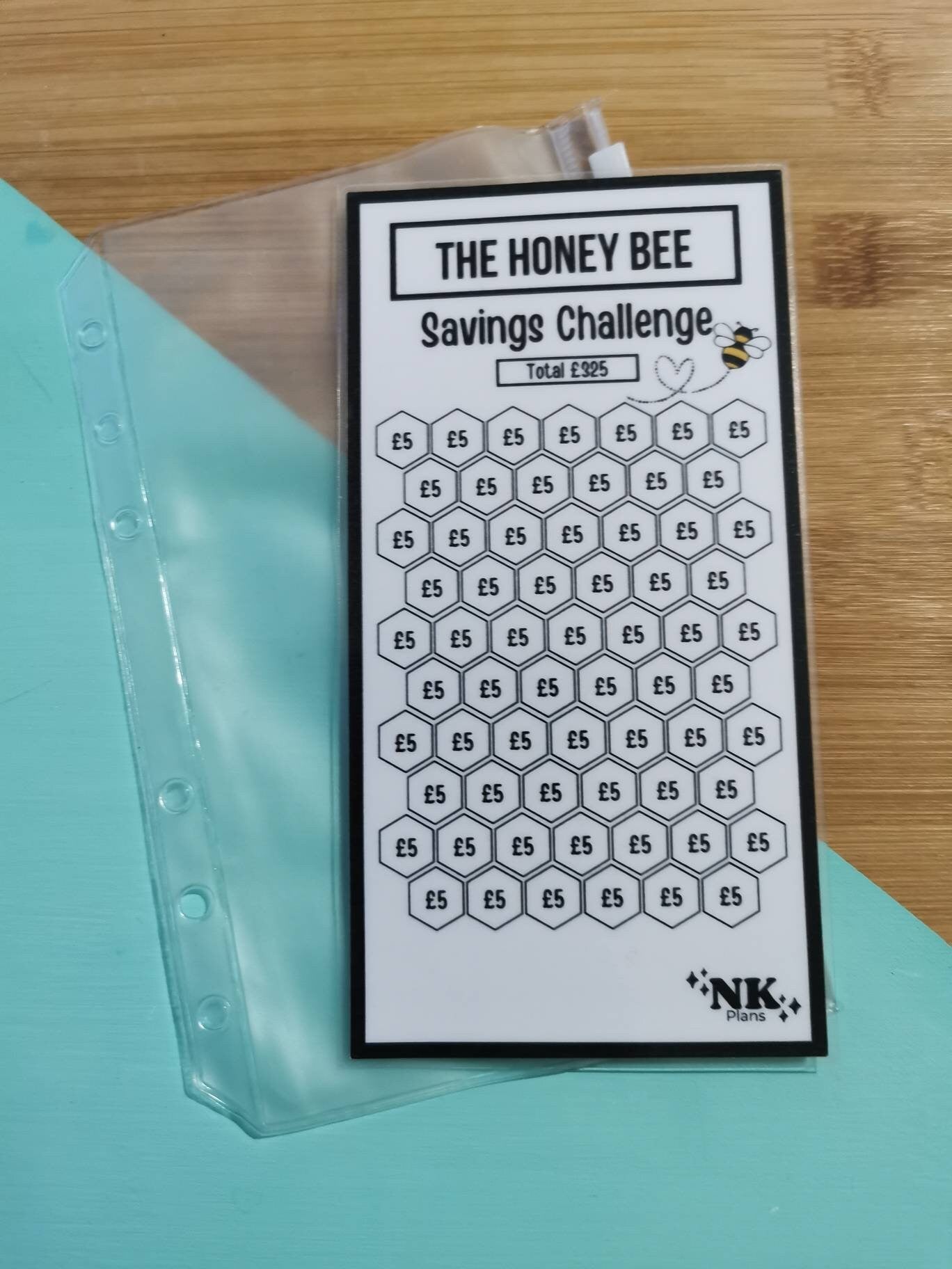 Bee savings. Honey bee savings challenge. savings tracker, budgeting. A6 savings challenge.